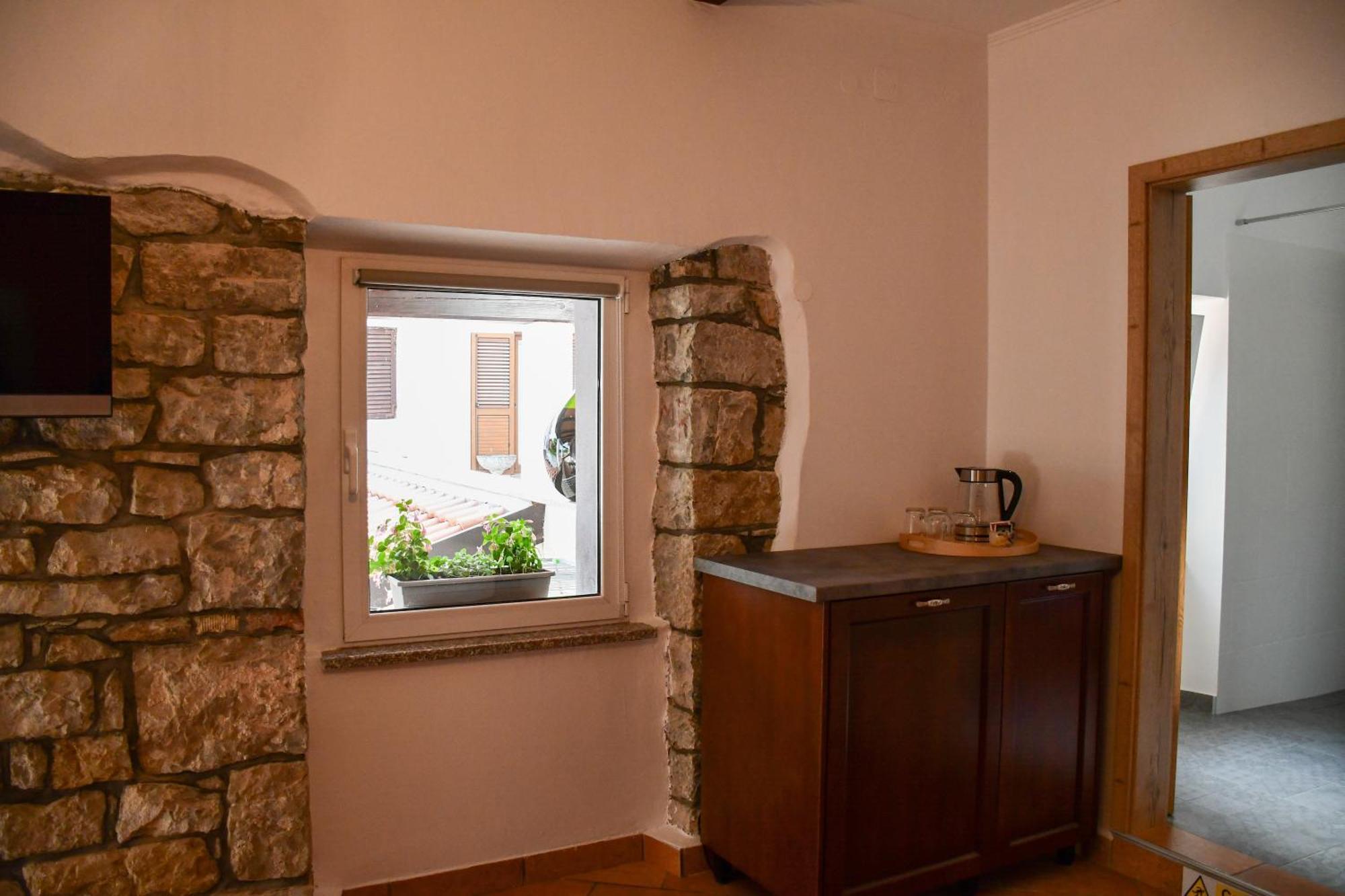 Razman Wine Rooms Gračišče المظهر الخارجي الصورة
